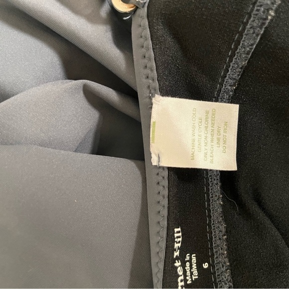 Garnet Hill Adjustable strap tankini top - Picture 5 of 6